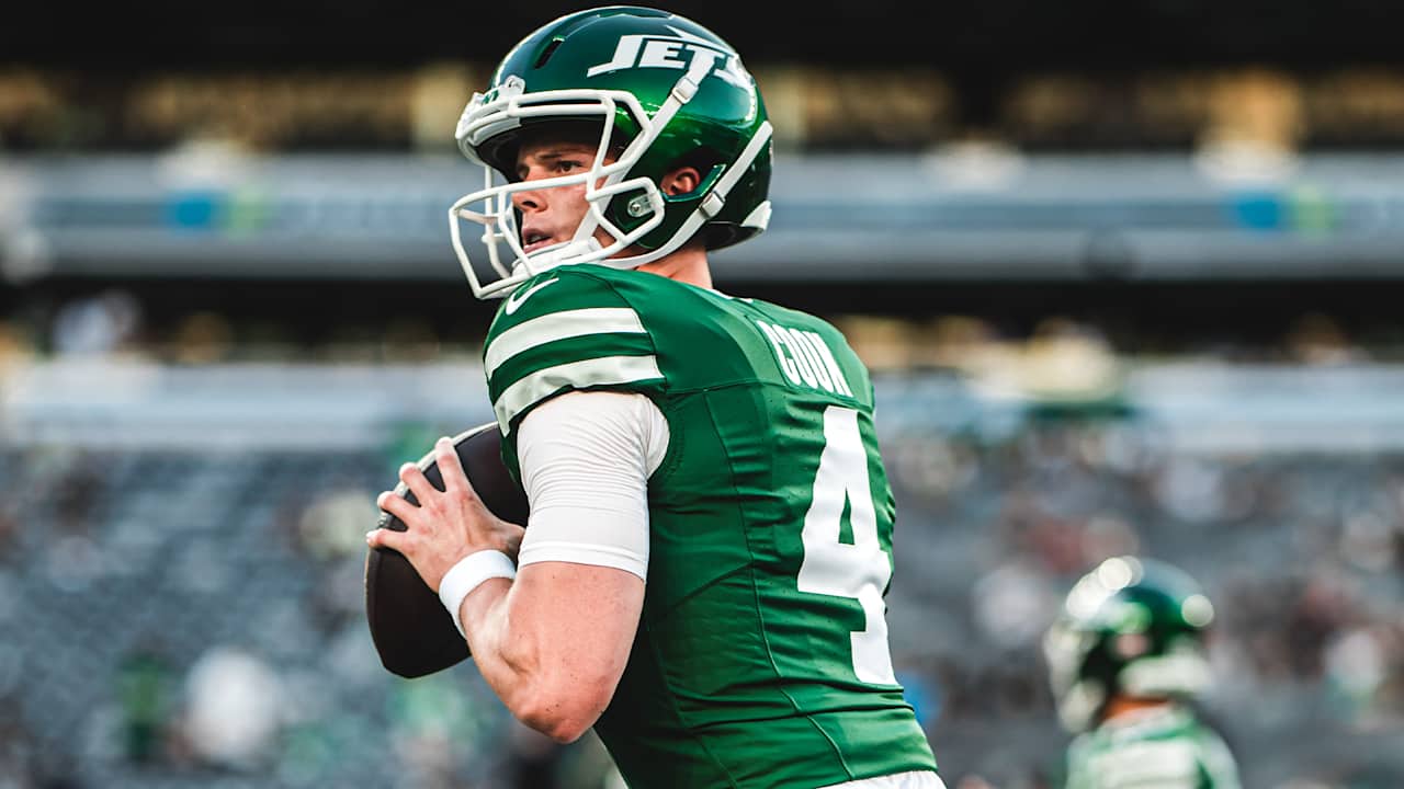 Brady Cook Named Starting QB for Jets vs. Jaguars