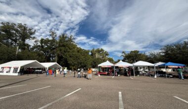 Tampa Family Health Centers helps hundreds of families in need with a holiday drive