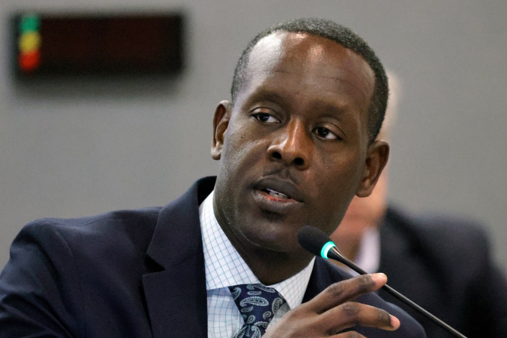 'Emergency' exists for construction program