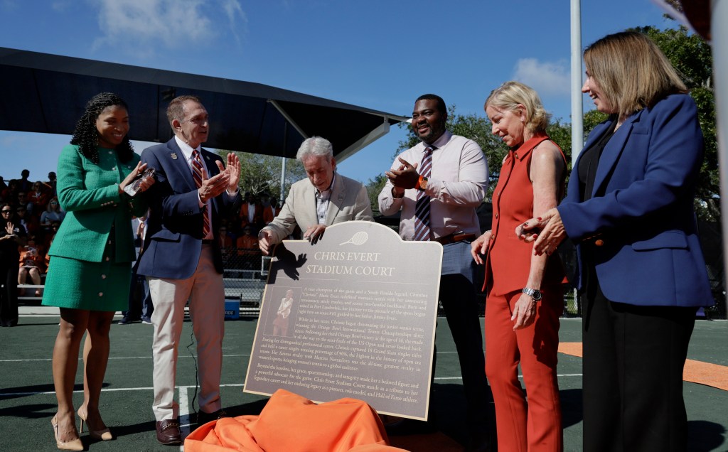Chris Evert Dedicates New Stadium Court in Fort Lauderdale