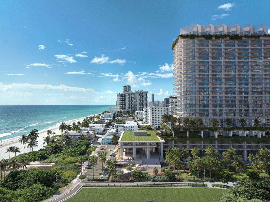 Private condo on public land clears next hurdle in Hollywood