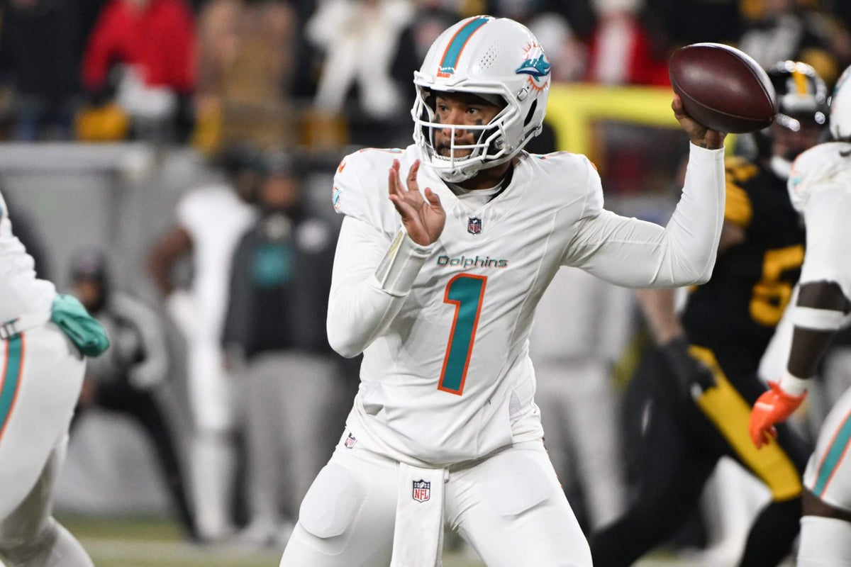Dolphins bench Tua Tagovailoa, will start Quinn Ewers vs. Bengals: Source