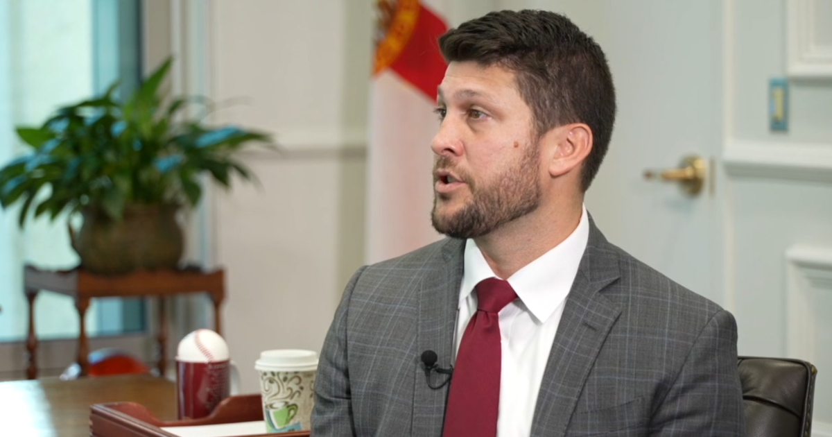 Florida AG sues Starbucks over hiring practices