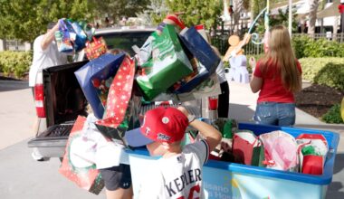 Pink Shell donates 500 teddy bears to children's hospital for holidays.