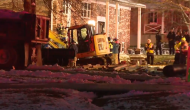 1 dead, 1 still trapped after trench collapses in Clermont County