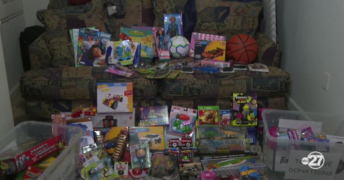 FSU students launch toy drive to bring Christmas joy to local children