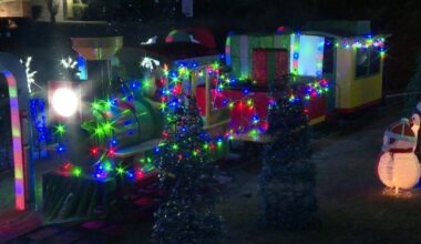 Mr. Christmas' display bringing Christmas joy in Crawfordville this season