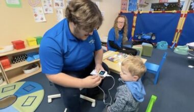 Florida program provides free hearing screenings and devices to children