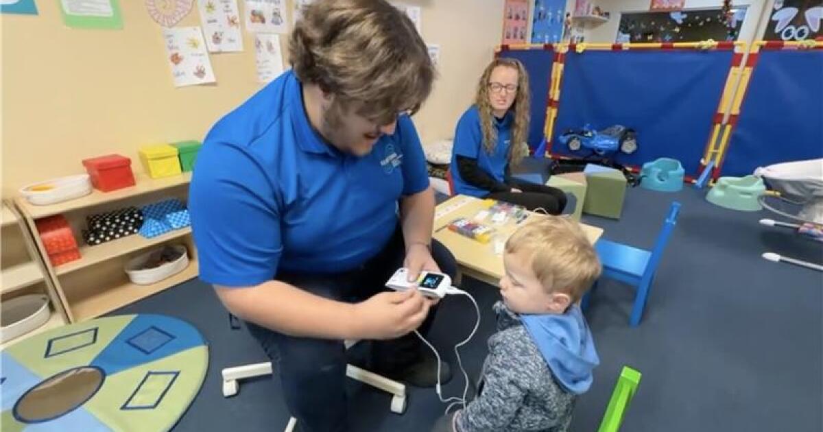 Florida program provides free hearing screenings and devices to children