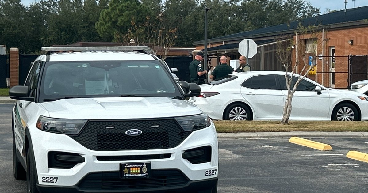 Deputies respond to potential threat at FSW in Punta Gorda