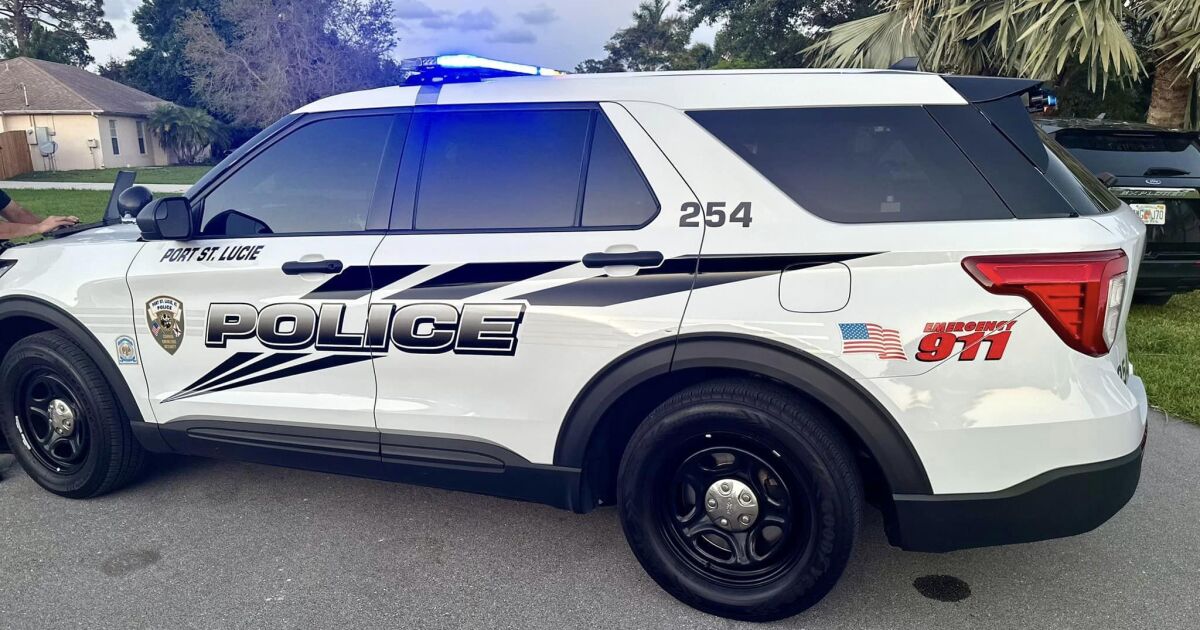 Pedestrian struck and killed by flatbed truck in Port St. Lucie