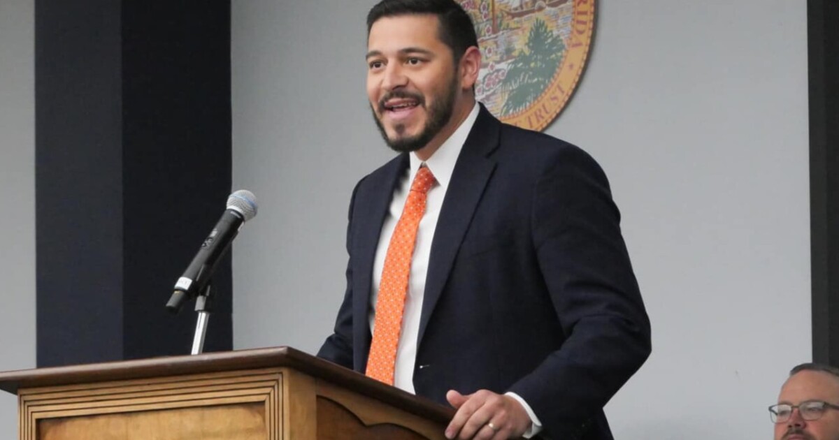 Florida education commissioner booed while addressing Schools of Hope expansion