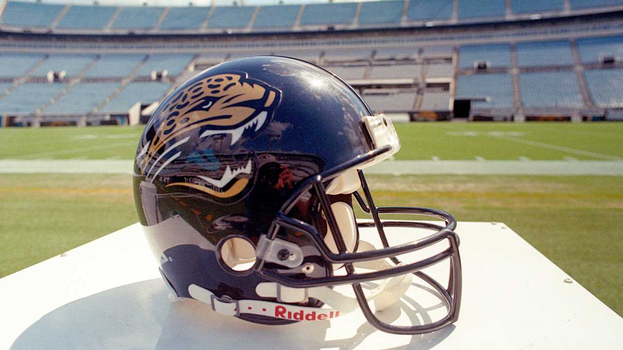 Jaguars to Play Sunday at 1 p.m. with Division Title on the Line