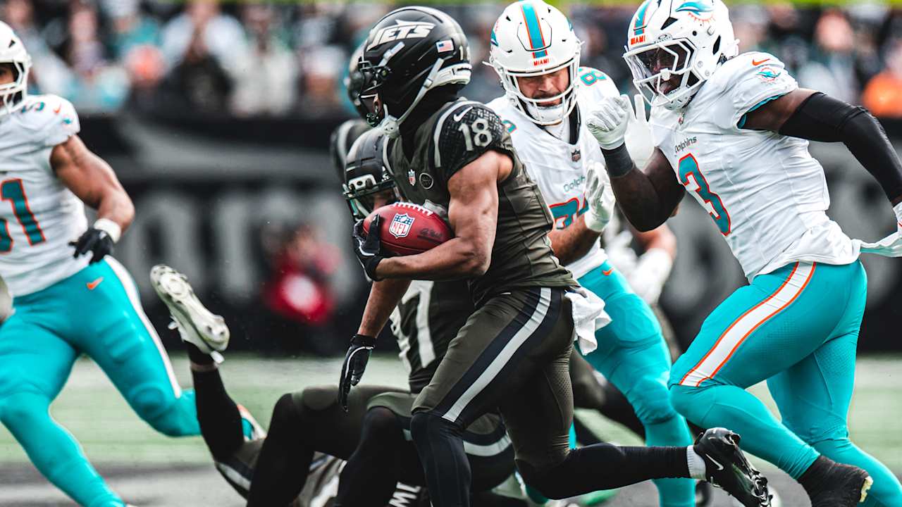 Still Thinking Redemption, Isaiah Williams Provides Jets Sparks vs. Miami at MetLife