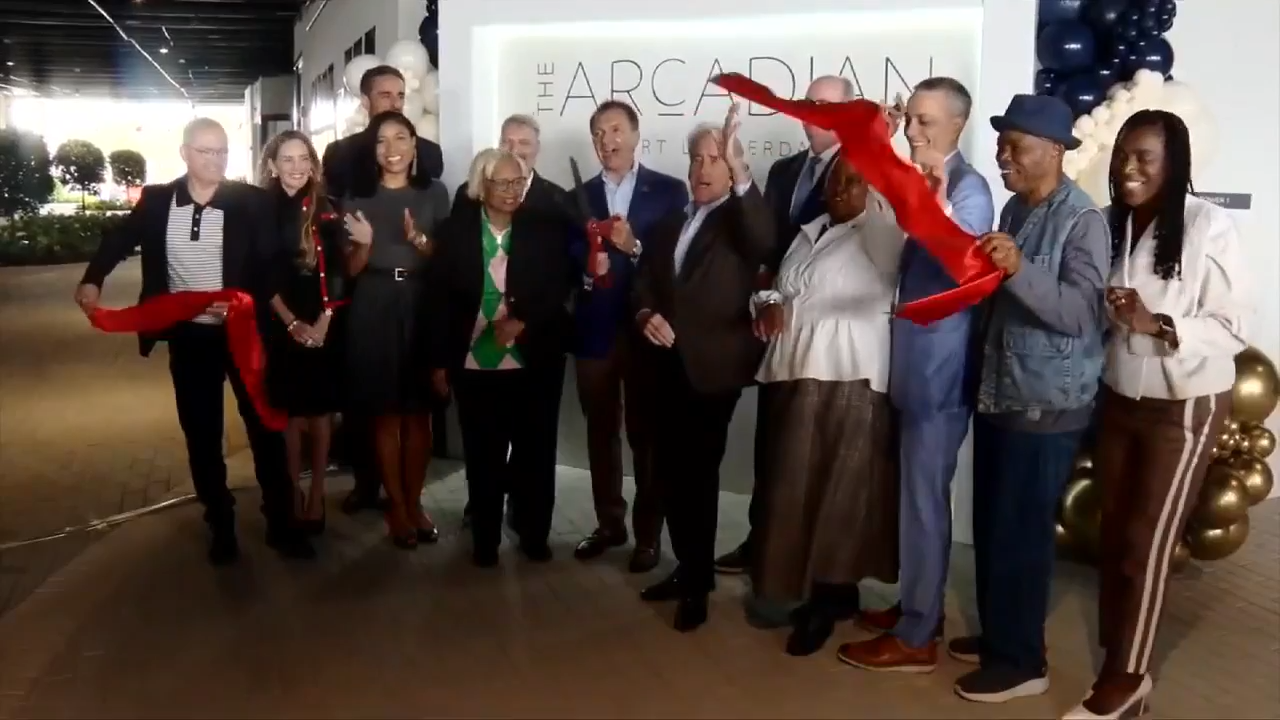 Fort Lauderdale officials cut ribbon, bury time capsule to celebrate grand opening of new apartment building - WSVN 7News | Miami News, Weather, Sports