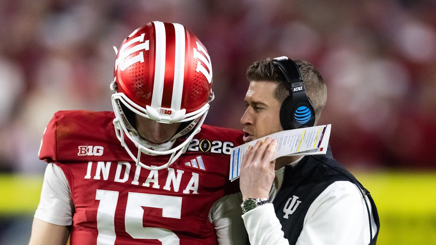 Buccaneers Interview Indiana Football Staffer Who Coached Fernando Mendoza