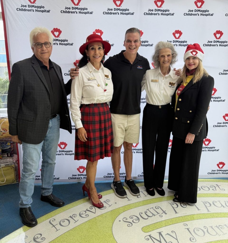 Rita Case and Friends Spread Holiday Cheer at Joe DiMaggio Children’s Hospital