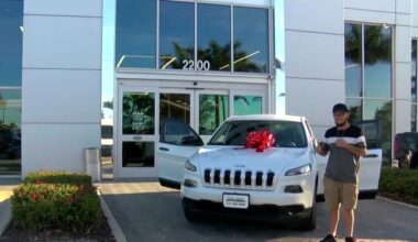 Florida car dealership sells Jeep for $1 to man in need