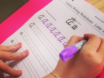 Proposal to require Florida  students pass cursive test swoops to House floor