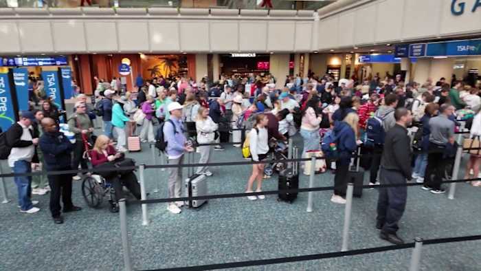 Taking a peek of peak holiday travel at Orlando International Airport