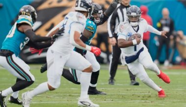 Titans QB Cam Ward leaves season finale at Jaguars with right shoulder injury