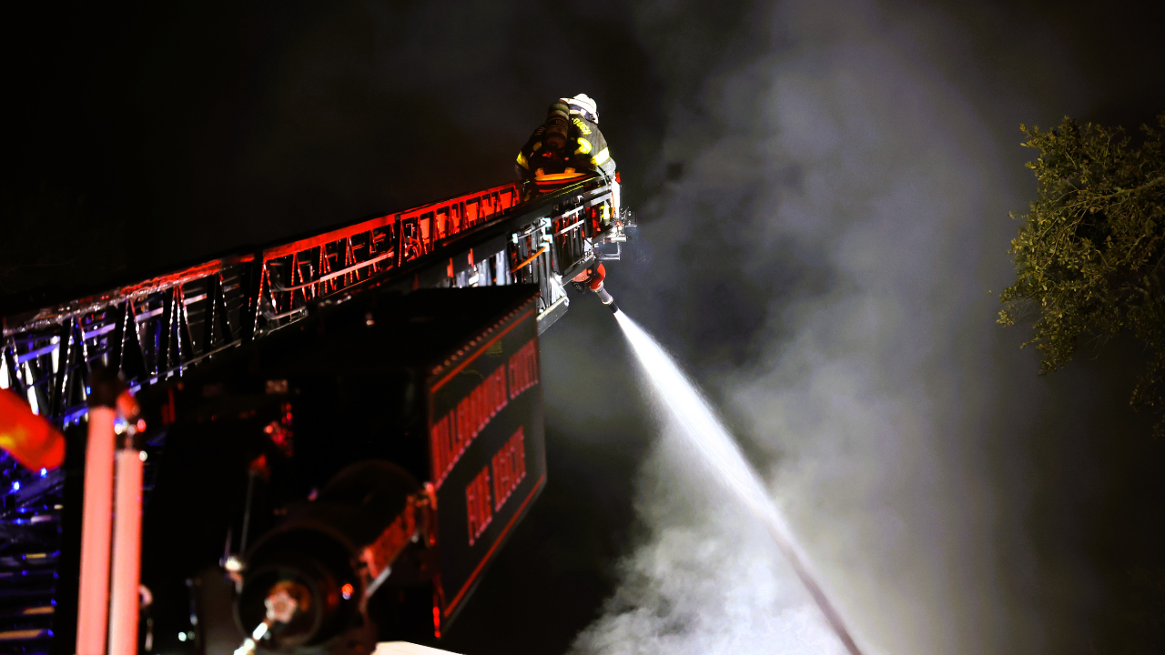 2-alarm fire at Tampa apartment structure: HCFR