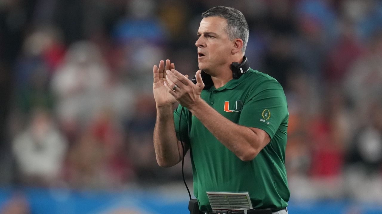 In Cristobal's image, Miami's beefy offensive line steamrolls a path to title game
