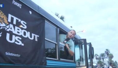 Neptune Run Crew excited to ‘get some miles in, support home team’ at special Jags-themed run ahead of big game