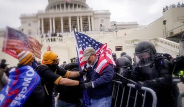 Rioter convicted for carrying Pelosi's podium seeks Florida county office