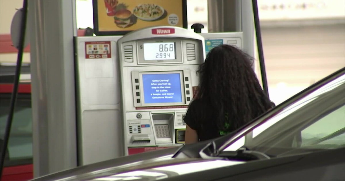 Florida gas prices down across the state, lowest since March 2021