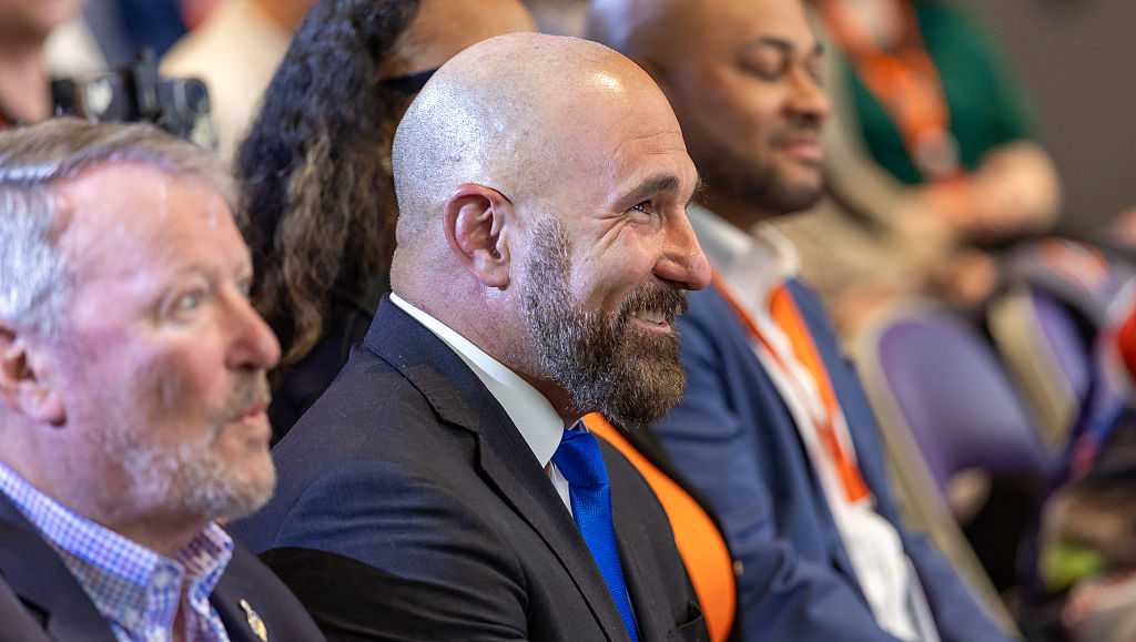 Florida Lt. Gov. Jay Collins joins 2026 governor Republican primary against Trump-backed candidate