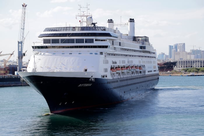 Holland America cruise ship returns to Port Everglades following norovirus outbreak