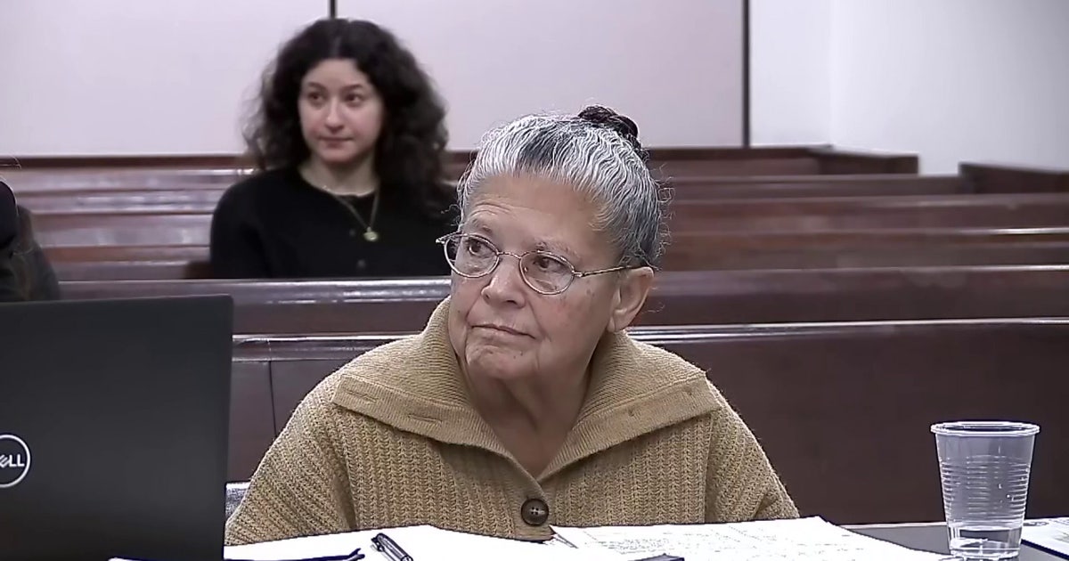 Hillsborough woman accused of killing sister, burying her in backyard stands trial in Tampa