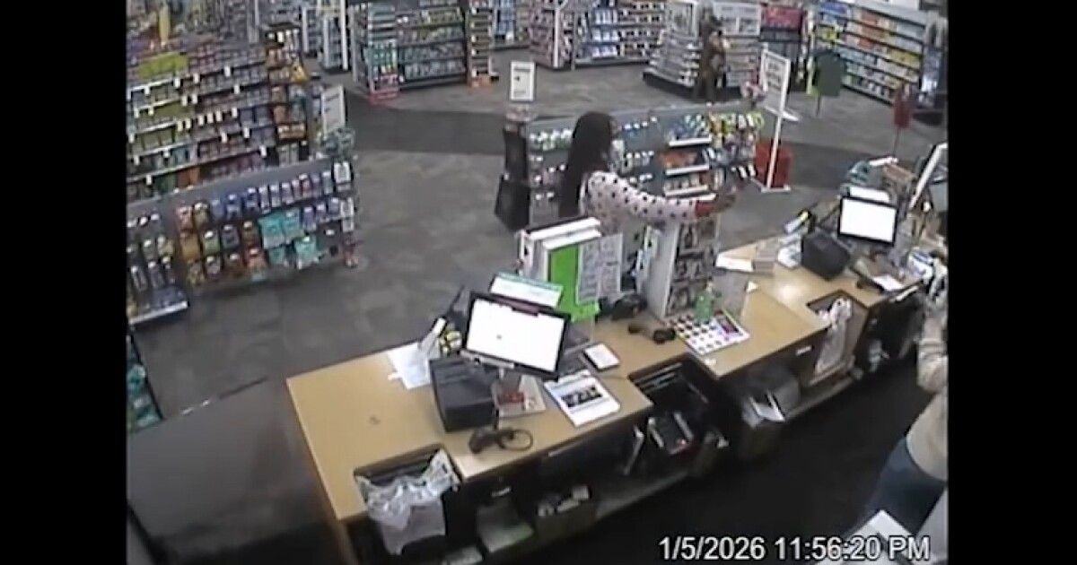 2 arrested for robbery at CVS in St. Petersburg on Jan. 5: SPPD