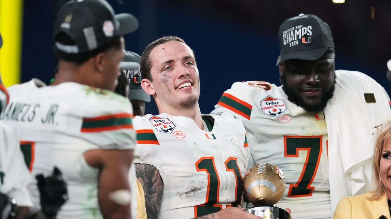 Carson Beck's college career set to end when Miami faces Indiana in College Football Playoff finale