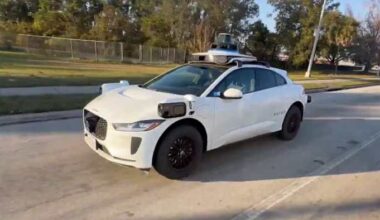 Driverless Waymo taxis could begin commercial service in Orlando soon