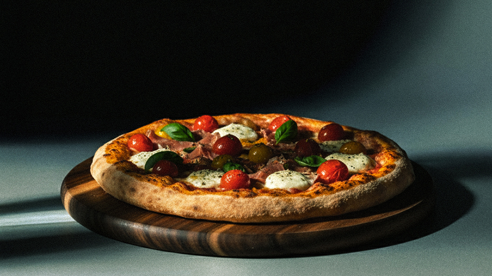 World’s Best Pizzaiolo Opens First U.S. Restaurant in Miami