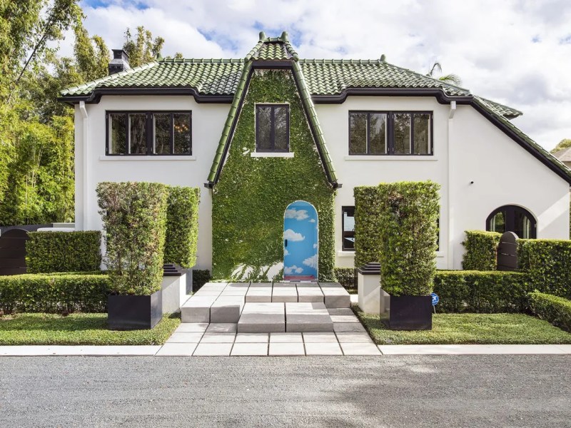 Century-old Winter Park home that housed Rollins College’s first frat is for sale