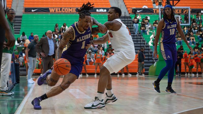 Rattlers Pull Away Late as Braves Fall in Tallahassee