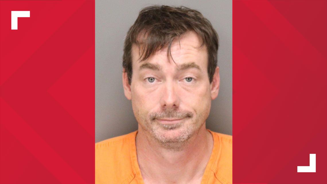 Man arrested for cyberstalking a Pinellas Park police officer, affidavit says