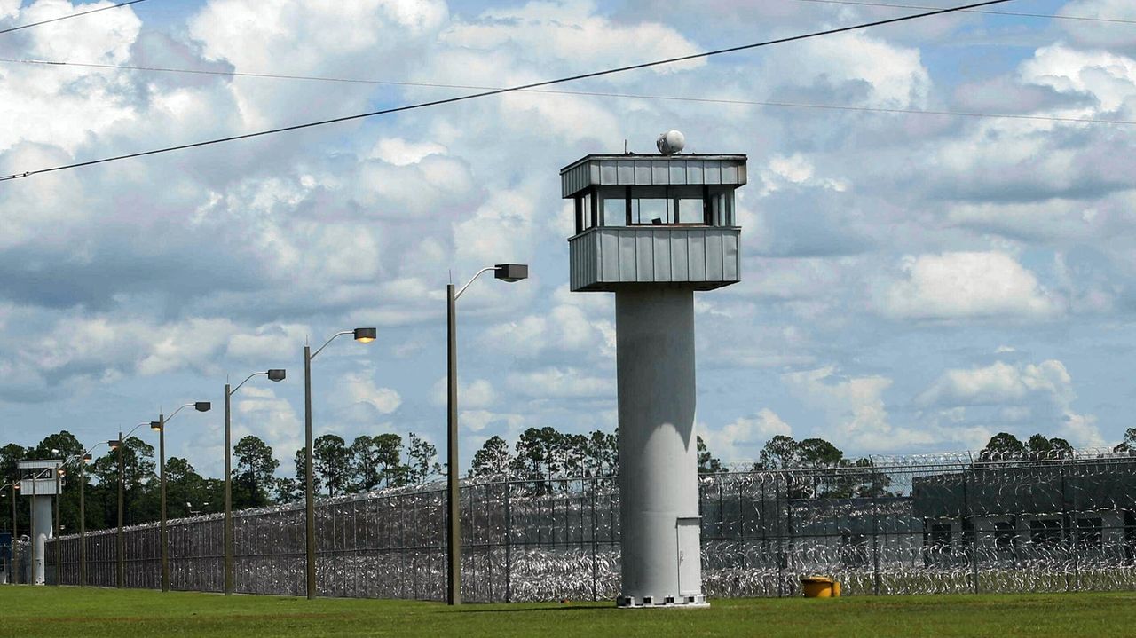 Detainees pepper-sprayed on 2 occasions at Florida 'Deportation Depot' immigration detention center