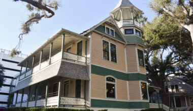 Celebrating the small but mighty St. Petersburg campus  – The Crow's Nest