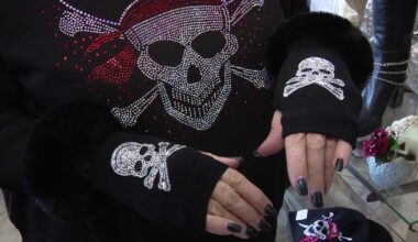 Gasparilla wardrobe: Store owners urging Tampa's pirates to wear layers ahead of cold invasion
