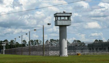 Detainees pepper-sprayed at Florida immigration detention center