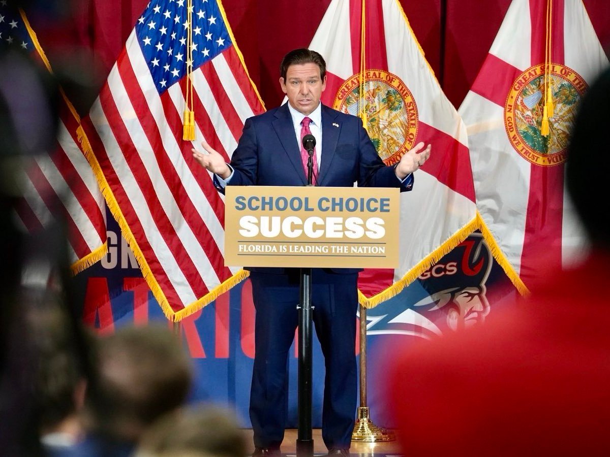 Florida universities move closer to yearlong freeze on H-1B visas