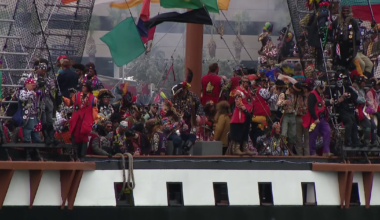 Gasparilla pirates invade Tampa, keep 121-year tradition alive