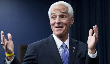 Political committee linked to Charlie Crist hauls record $725K in just 7 weeks