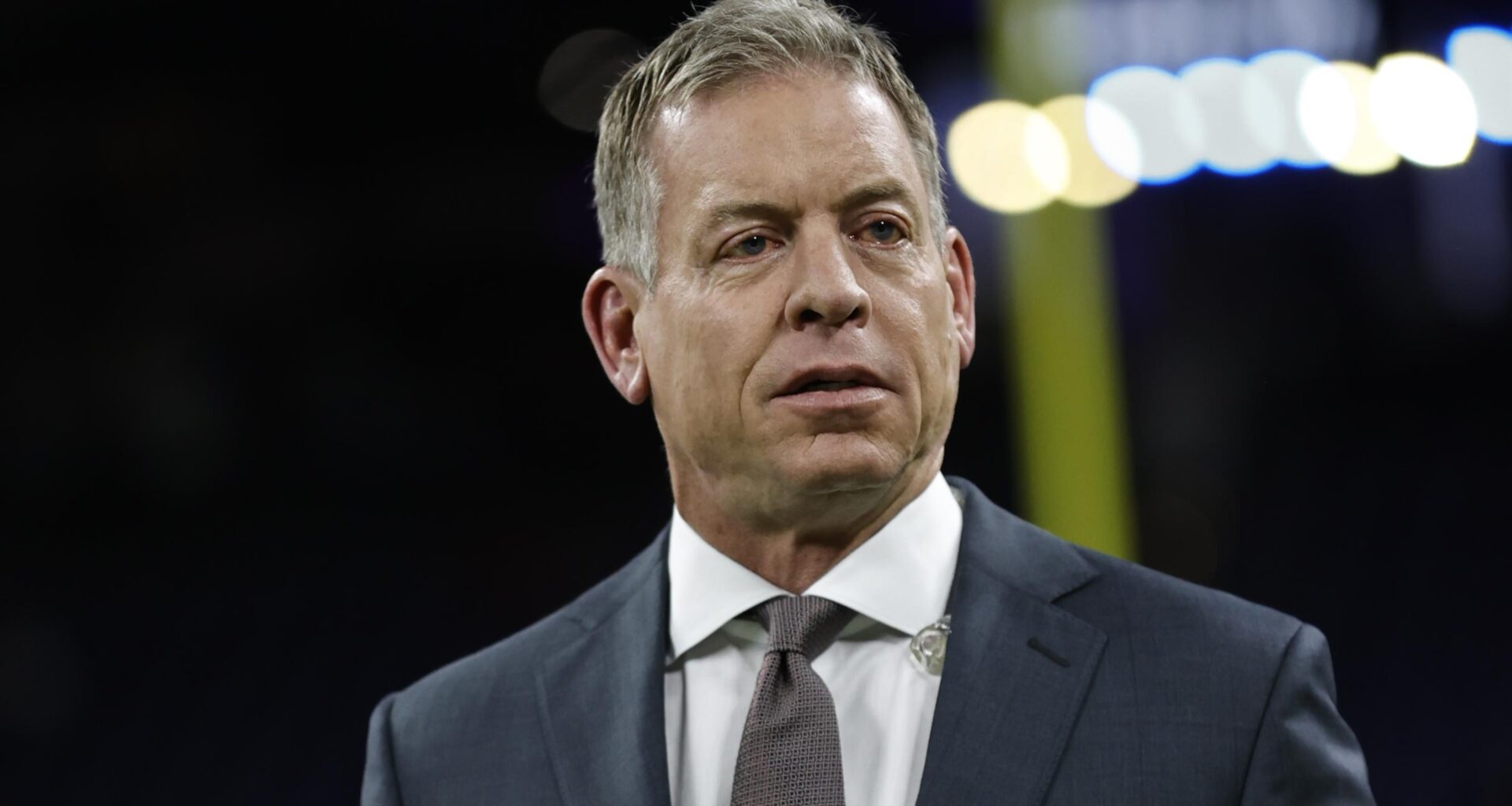 Troy Aikman Reportedly Joins Dolphins as Consultant for GM Search amid McDaniel Rumors