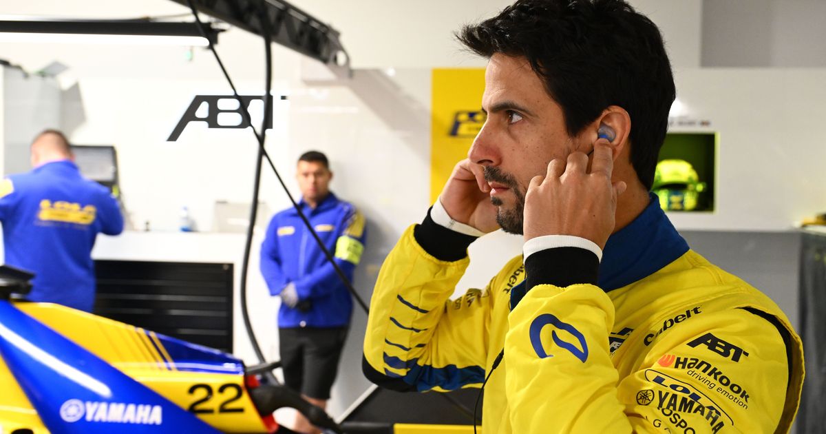 Lucas di Grassi recieves penalty for contact with Evans in Miami Practice