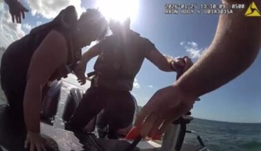 18-year-old rescued after falling off personal watercraft near Tampa - WSVN 7News | Miami News, Weather, Sports